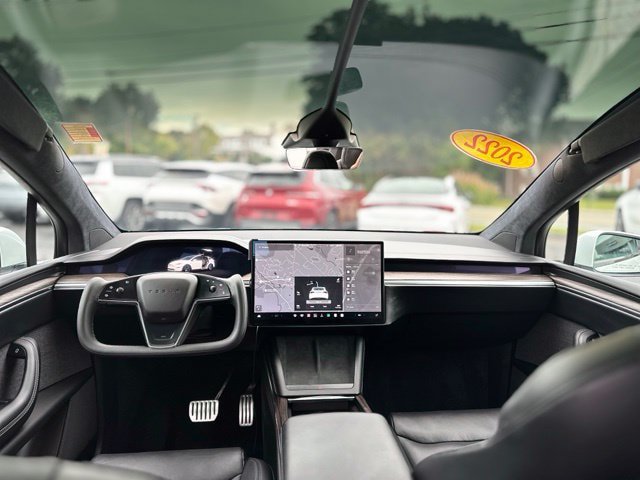 Used 2022 Tesla Model X AWD/4WD image 17