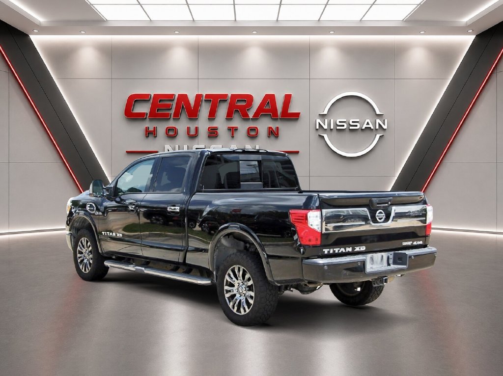 Used 2016 Nissan Titan Platinum Reserve AWD/4WD image 4
