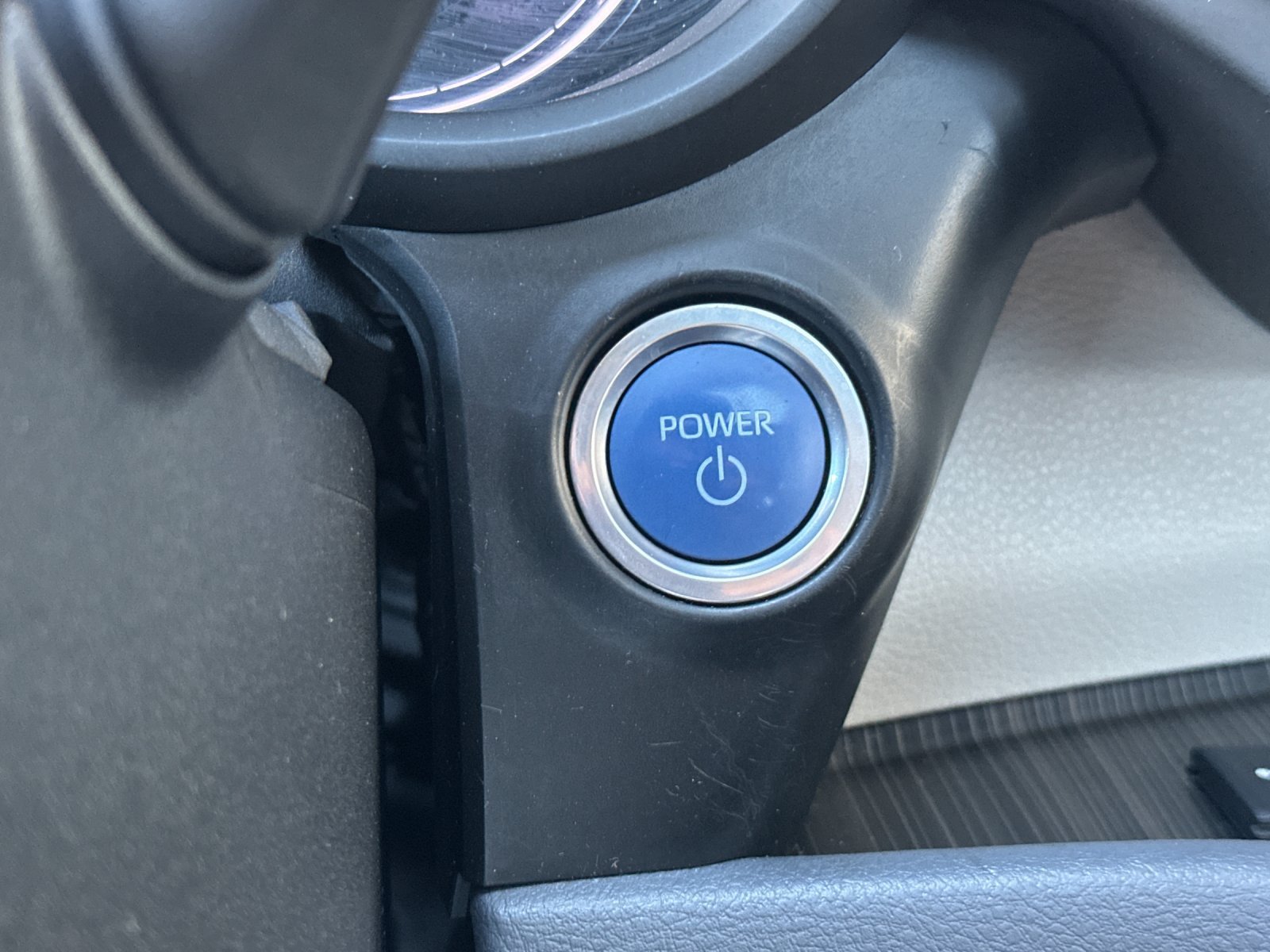 Used 2021 Toyota Sienna Limited FWD image 24