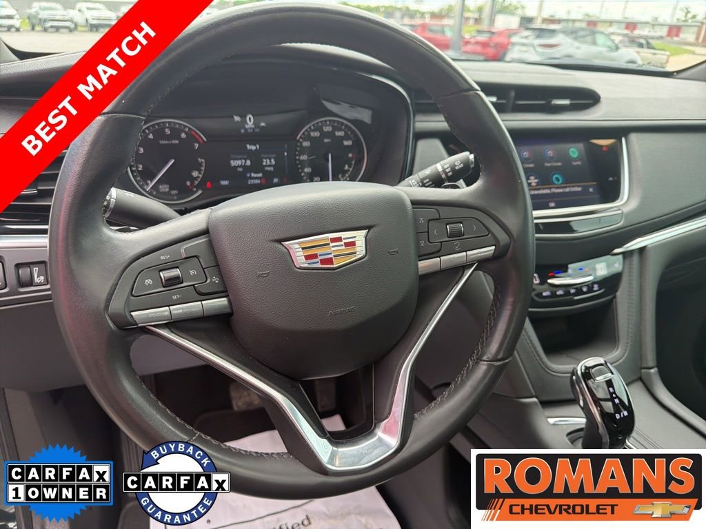 Used 2024 Cadillac XT6 Luxury w/ LPO, Floor Liner Package FWD image 14