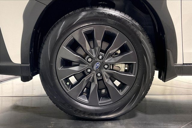 Used 2025 Subaru Outback Onyx Edition AWD/4WD image 9