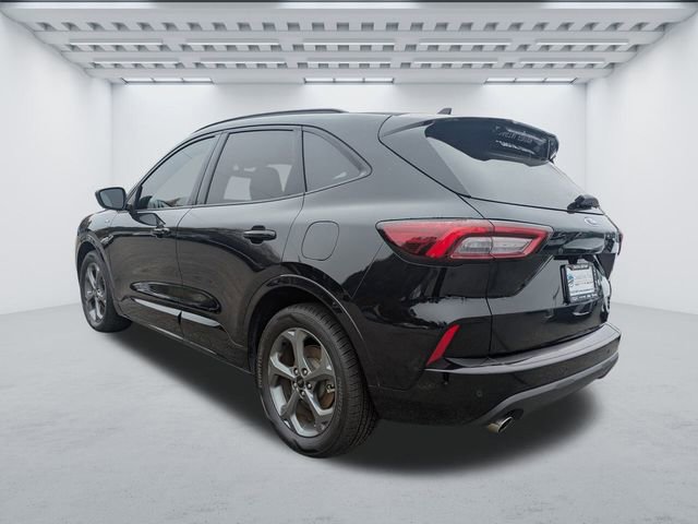 Used 2023 Ford Escape ST-Line w/ Tech Pack #1 image 6