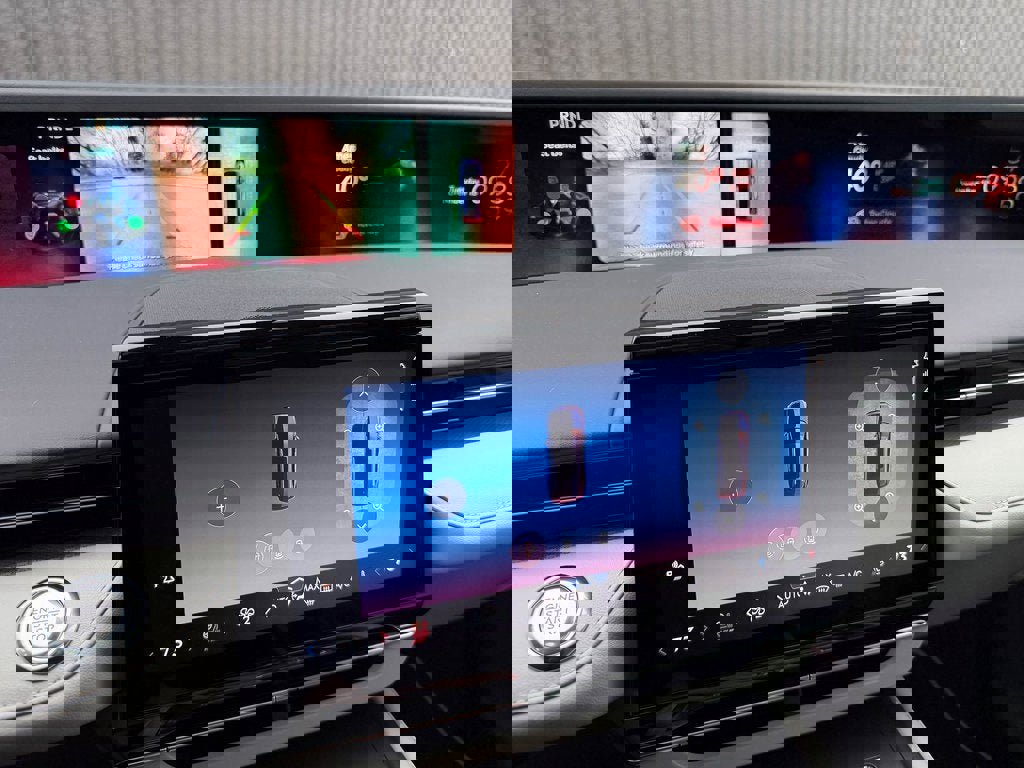 New 2026 Lincoln Nautilus Premier w/ Equipment Group 102A image 37