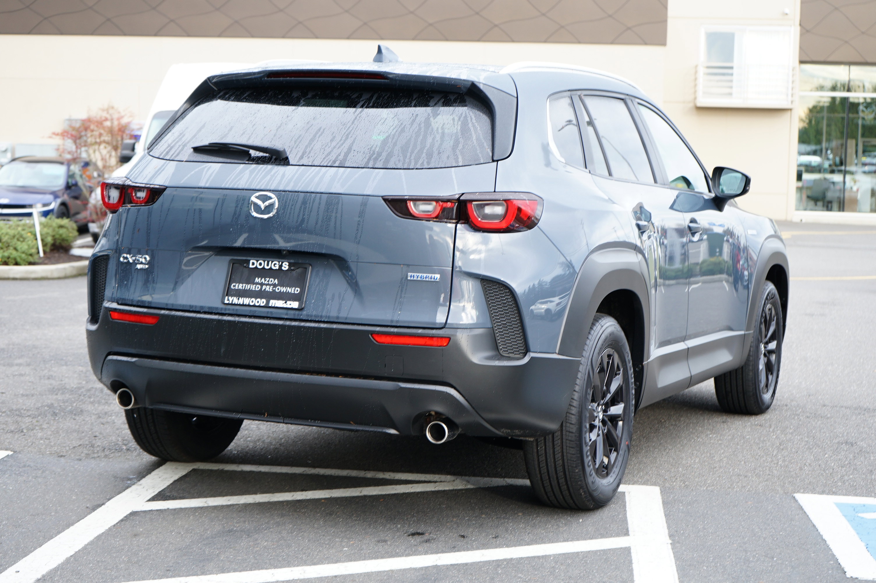 Used 2025 MAZDA CX-50 2.5 Hybrid w/ Preferred Pkg image 4