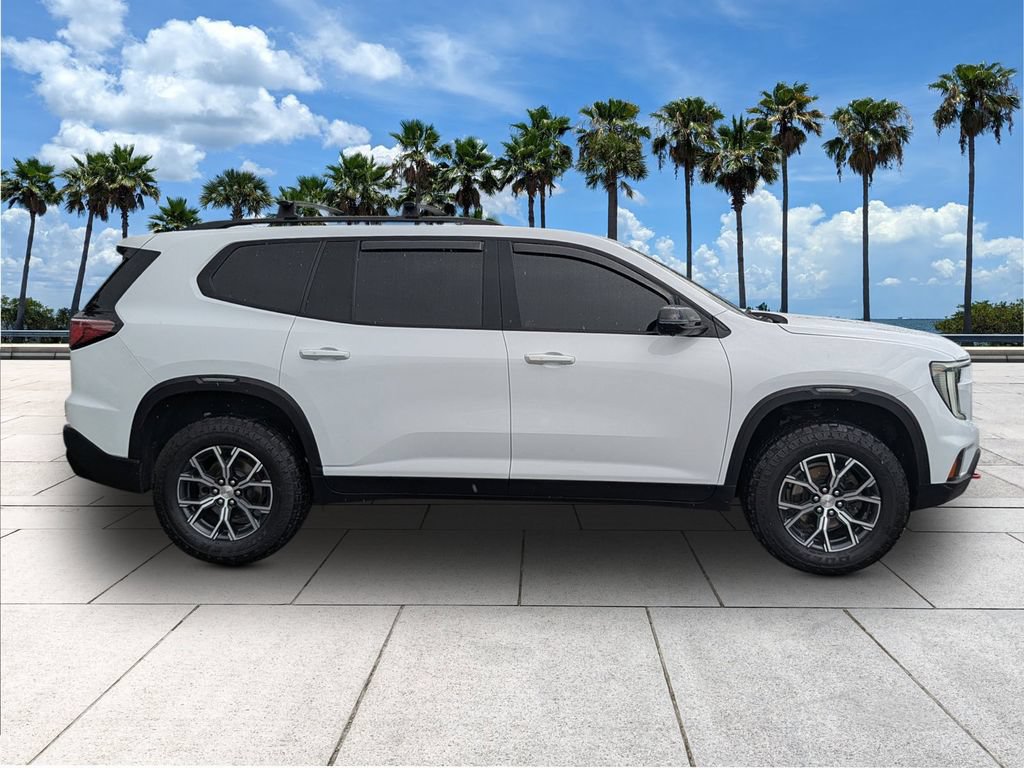 Used 2024 GMC Acadia AT4 AWD/4WD image 8