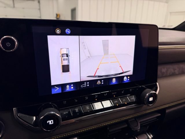 Certified 2023 Chevrolet Colorado ZR2 w/ ZR2 Convenience Package III AWD/4WD image 13