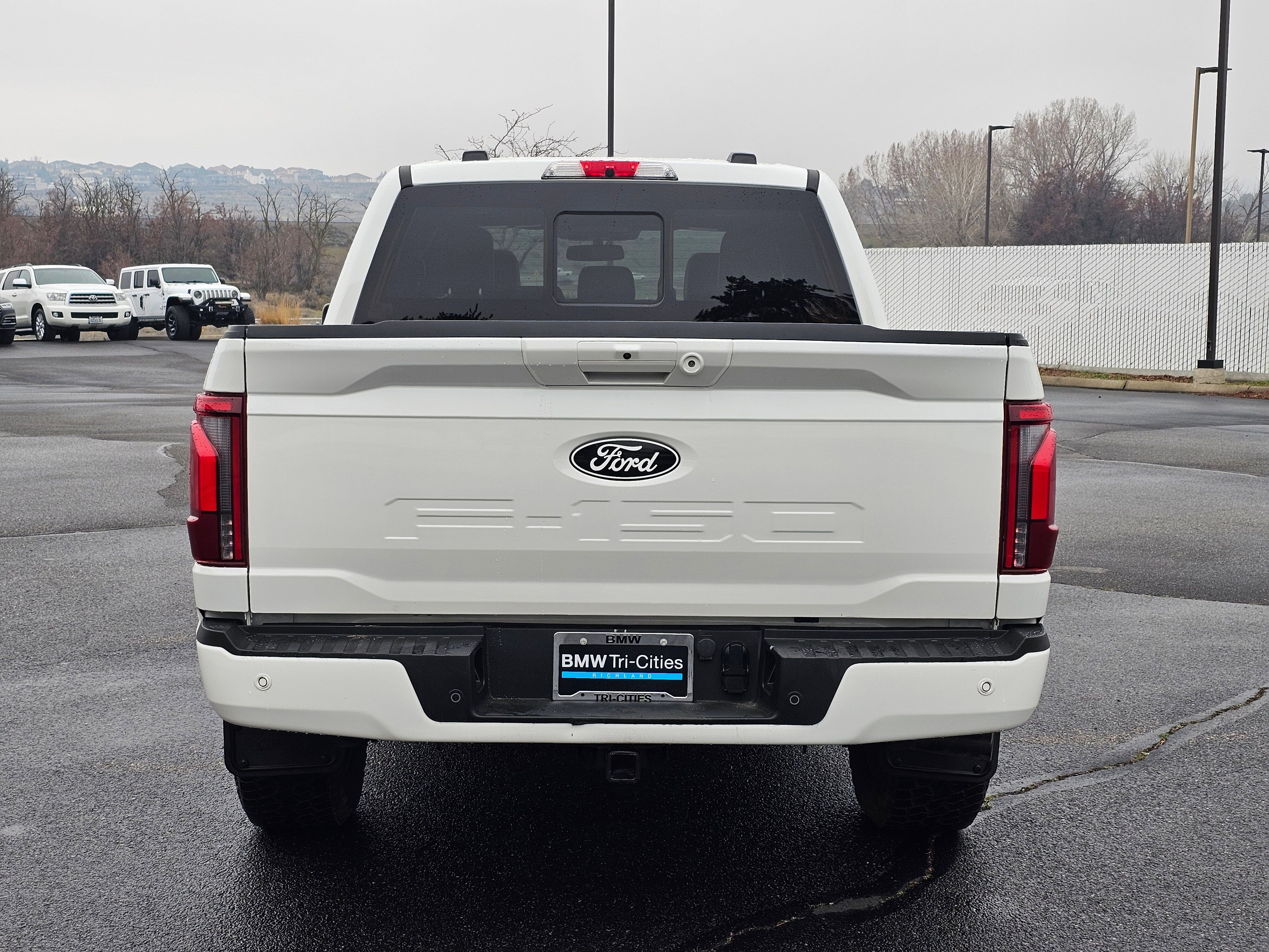 Used 2024 Ford F150 Platinum w/ FX4 Off-Road Package image 37