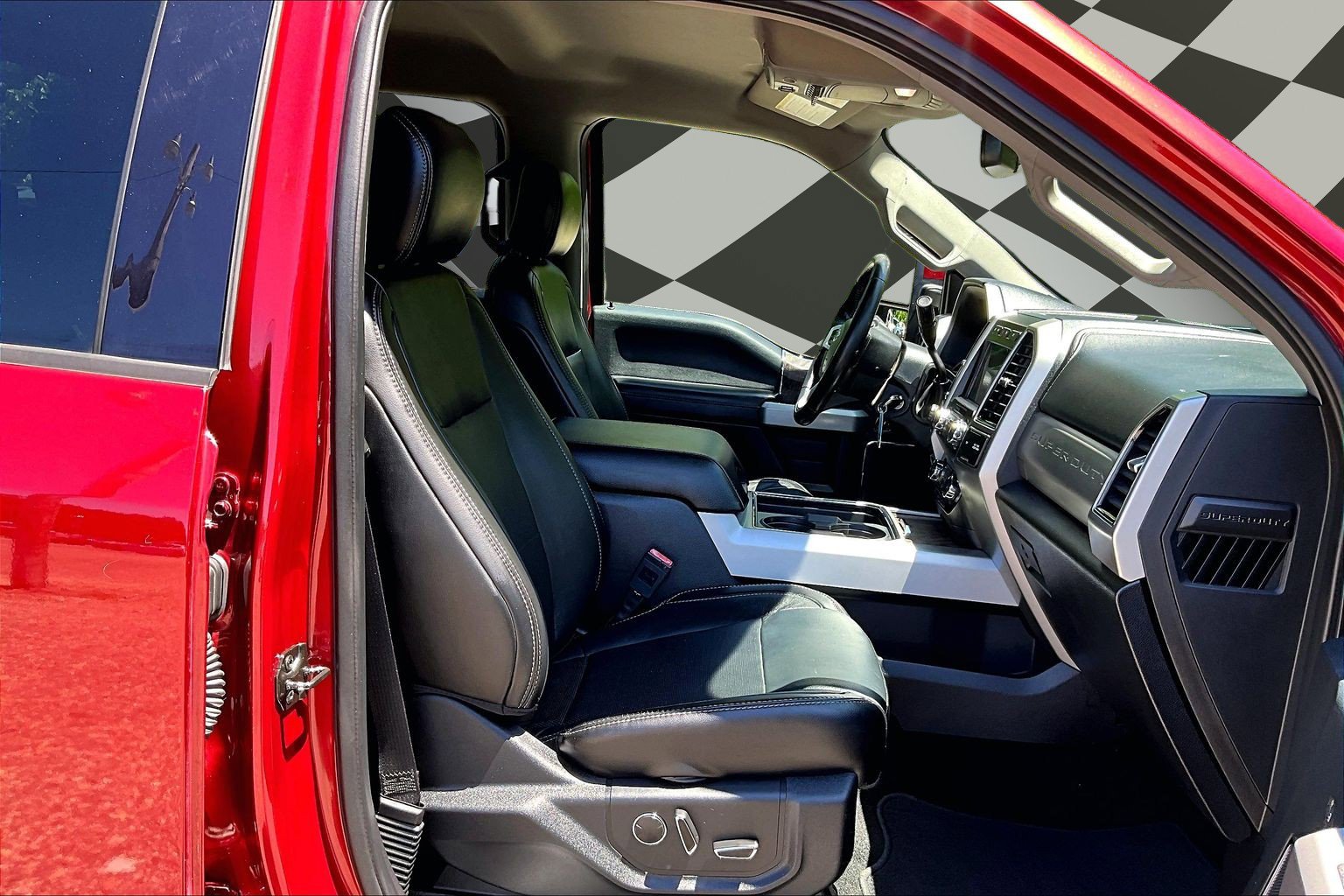 Used 2019 Ford F250 Lariat w/ Lariat Value Package AWD/4WD image 7