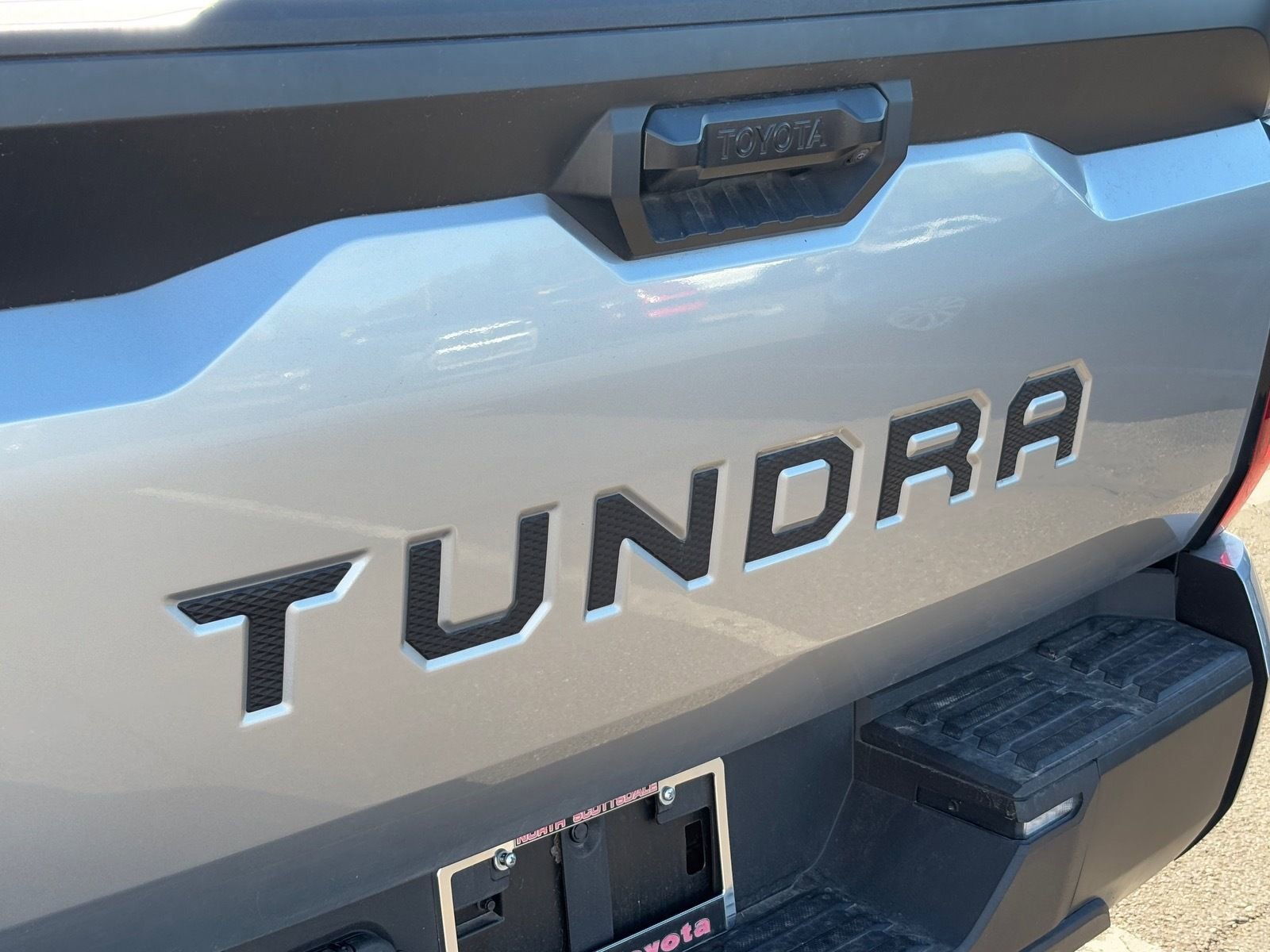 Used 2023 Toyota Tundra SR5 w/ SR5 Premium Package image 12