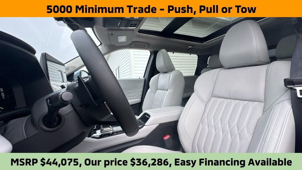 New 2026 Mitsubishi Outlander SEL image 9