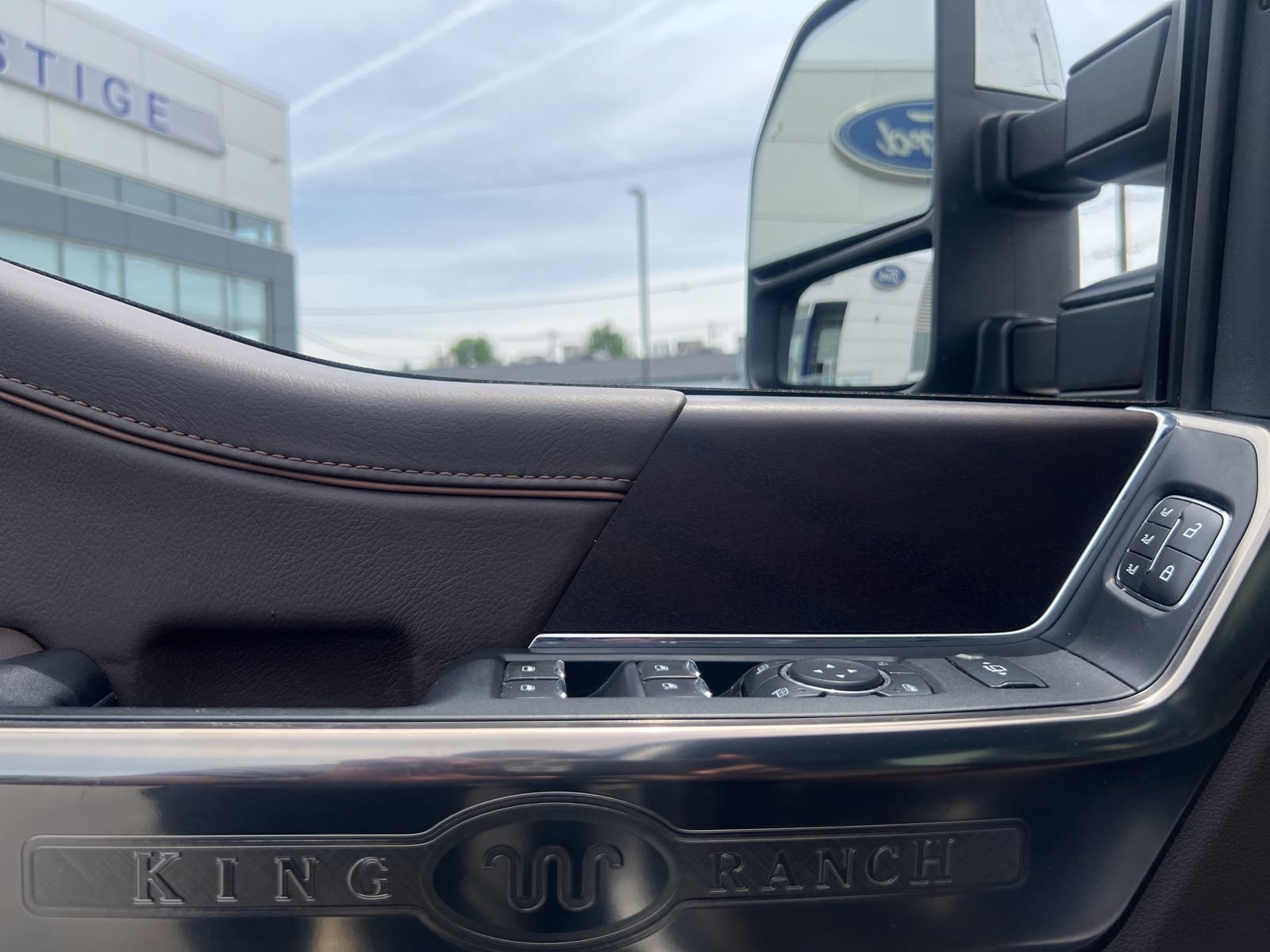 Used 2021 Ford F150 King Ranch w/ Equipment Group 601A High AWD/4WD image 30