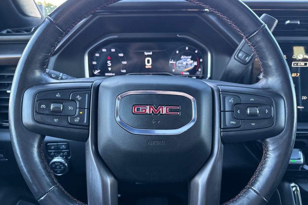 Used 2025 GMC Sierra 2500 AT4X image 24