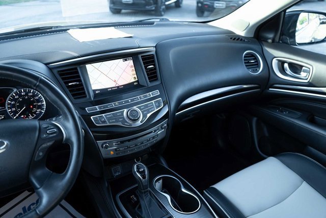 Used 2020 INFINITI QX60 Signature Edition w/ Cargo Package Essential image 17