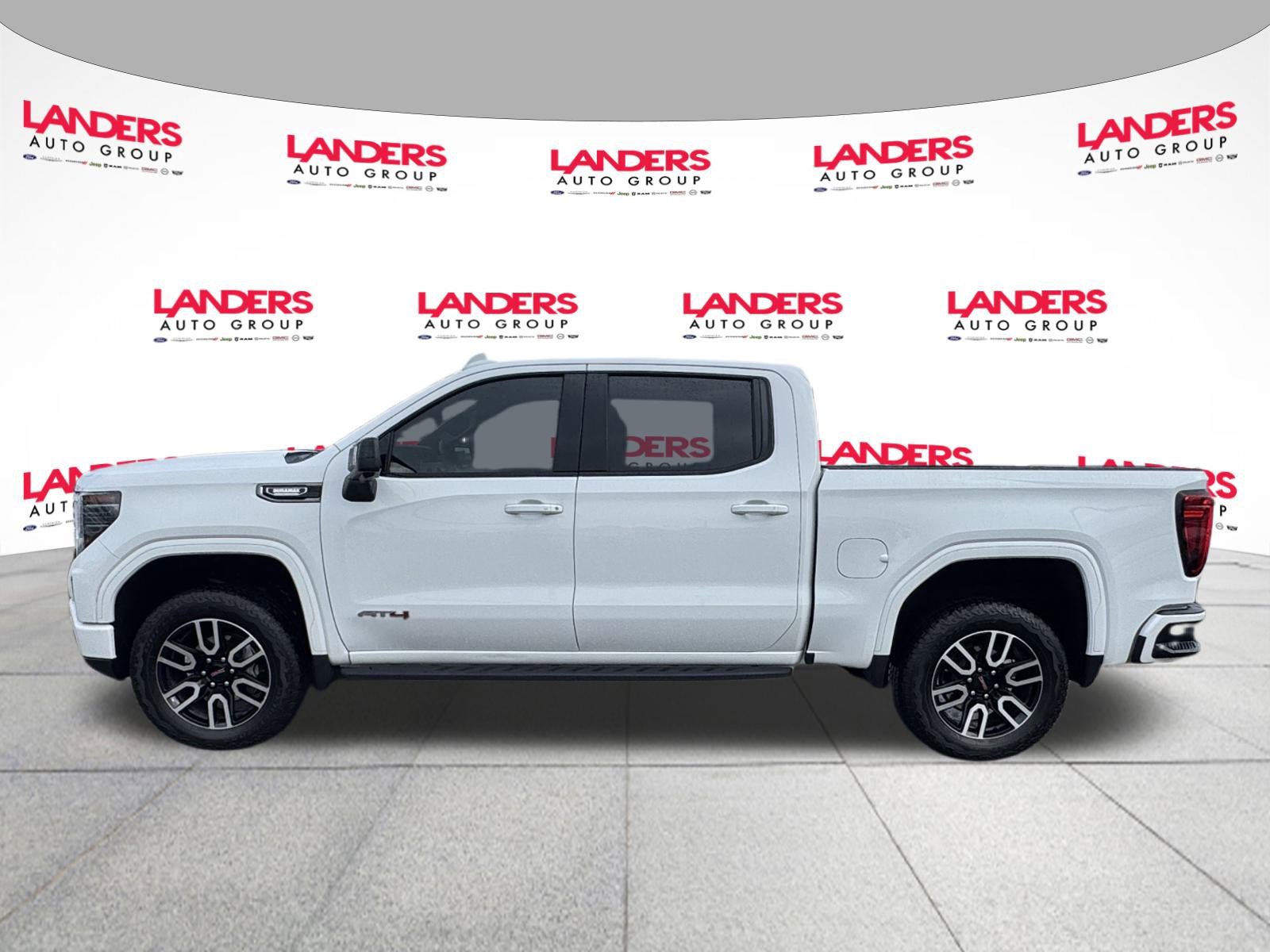 Used 2025 GMC Sierra 1500 AT4 w/ AT4 Premium Package image 6