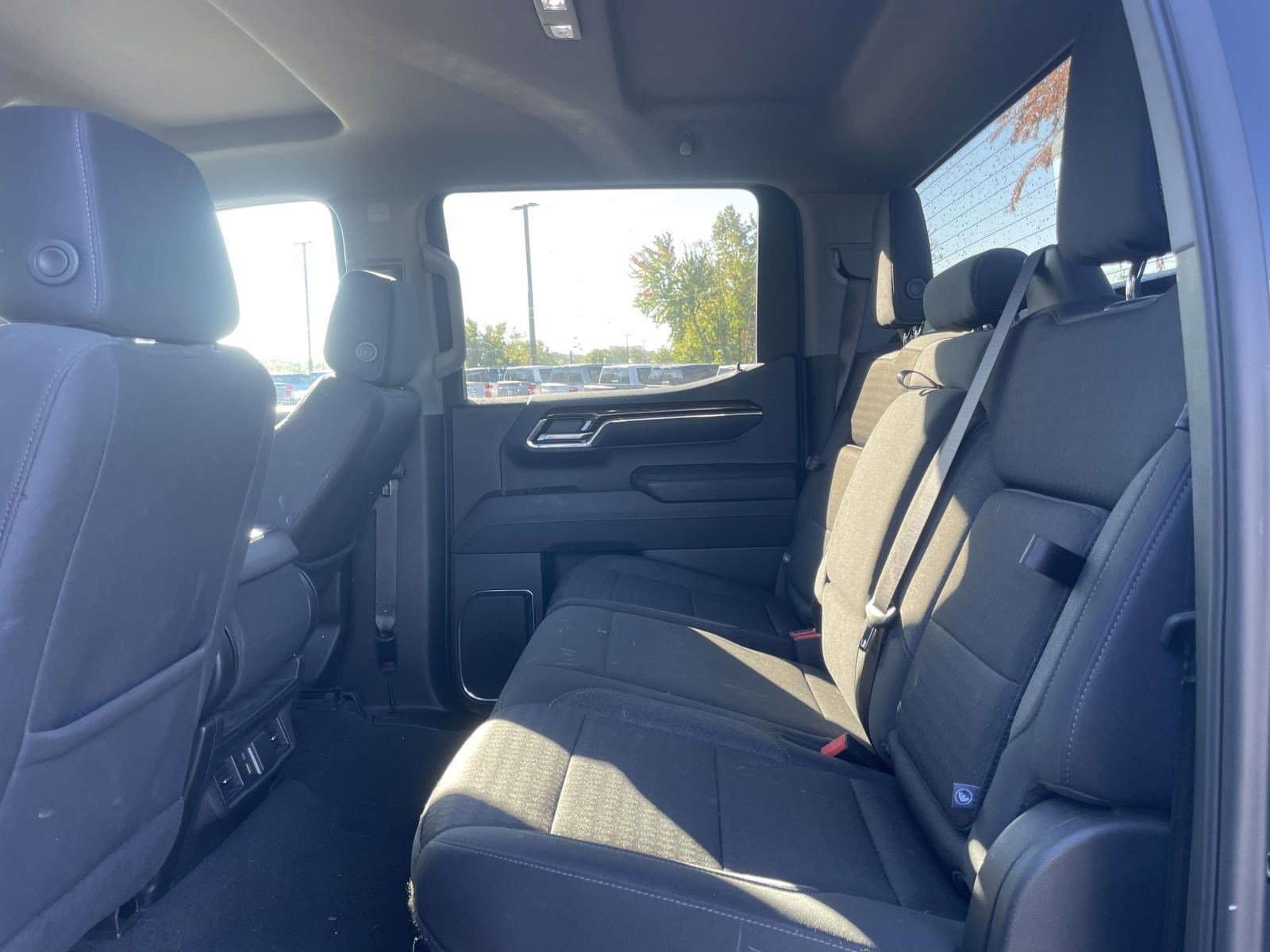 Used 2024 GMC Sierra 1500 Elevation AWD/4WD image 9