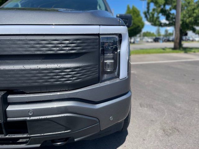 New 2025 Ford F150 Lightning Flash image 7