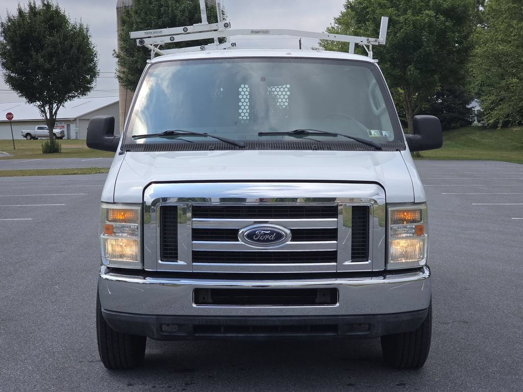 Used 2009 Ford E-250 and Econoline 250 RWD image 3