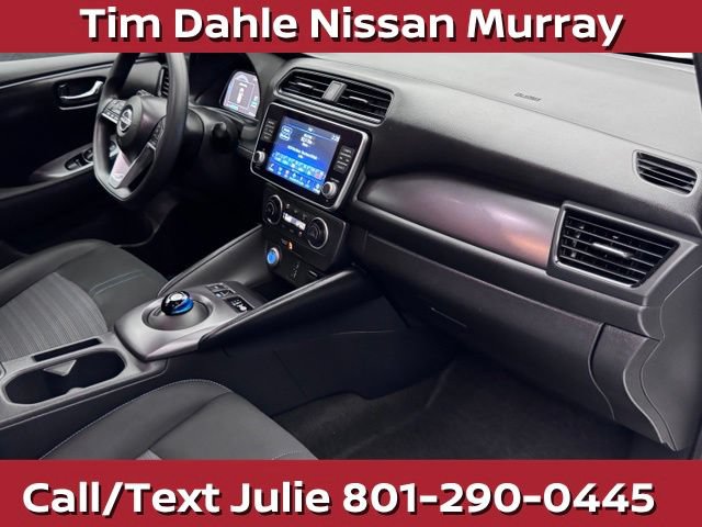 Used 2025 Nissan Leaf S FWD image 14