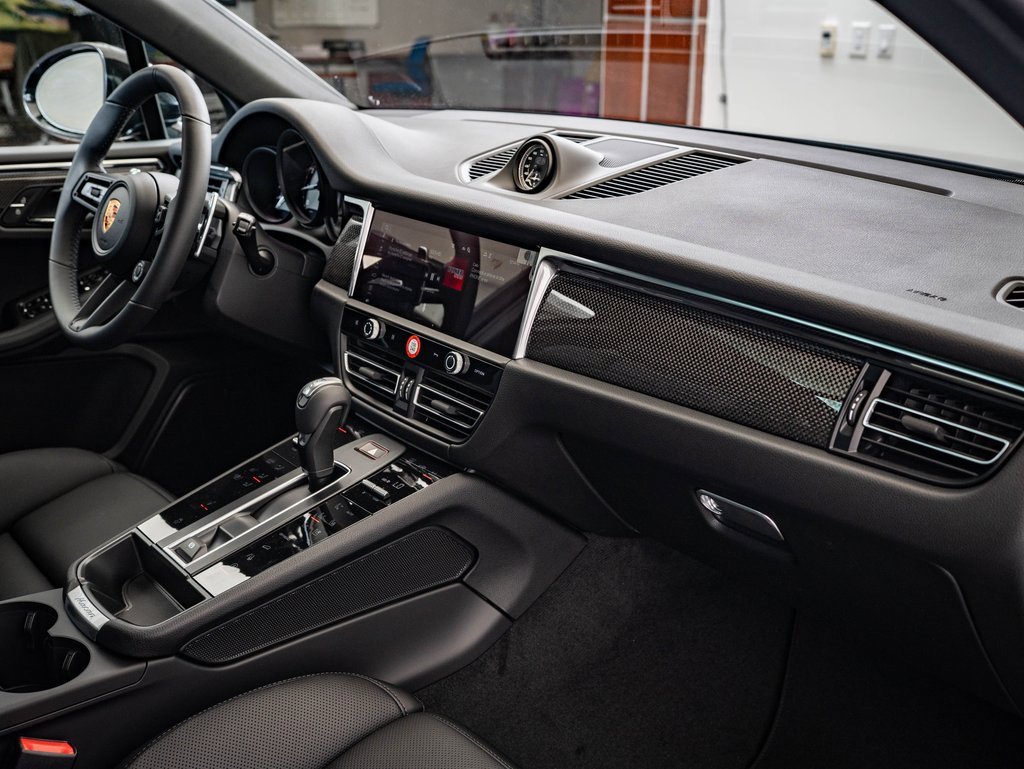 New 2026 Porsche Macan S image 27
