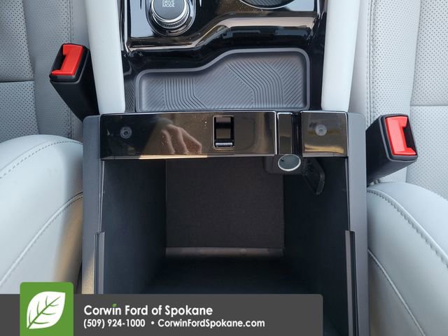 New 2026 Ford Explorer Platinum w/ LUX Leather Package image 36