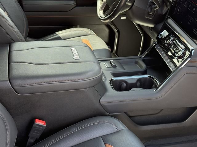 Used 2024 GMC Sierra 2500 AT4 w/ AT4 Premium Plus Package AWD/4WD image 21