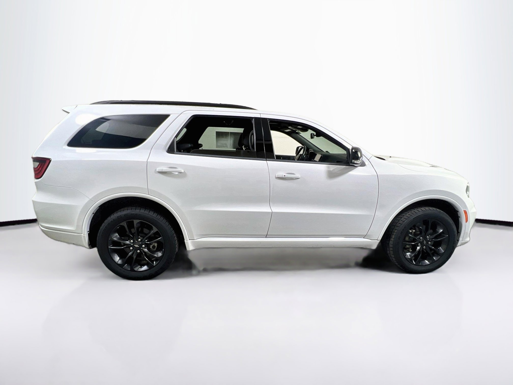 Used 2022 Dodge Durango GT image 4