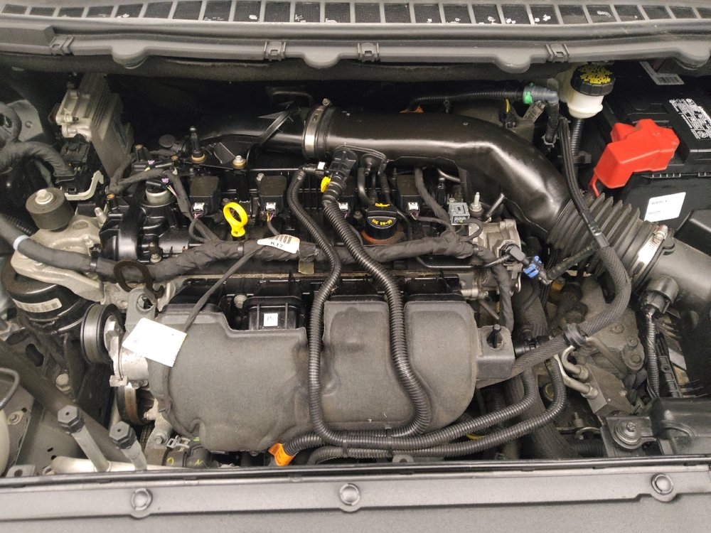 Used 2018 Ford Edge SE image 30