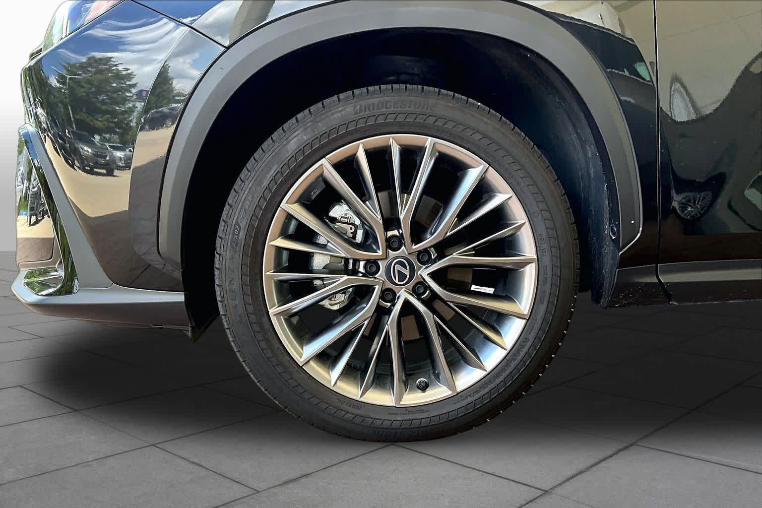 Certified 2026 Lexus NX 350 AWD w/ Cold Area Package image 9