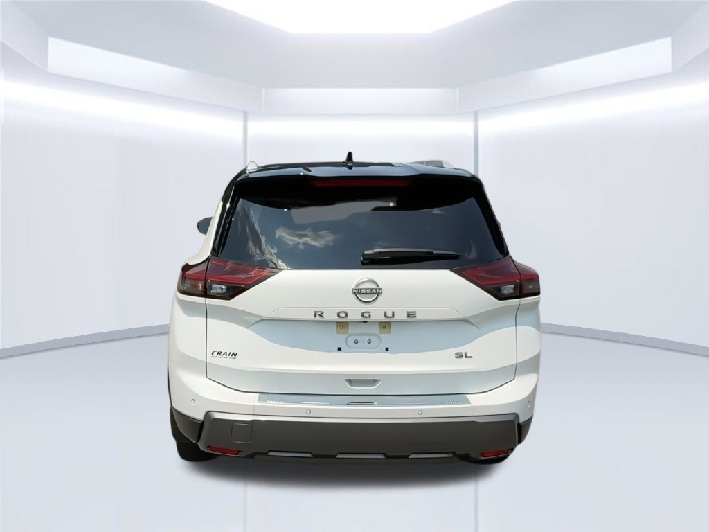 Used 2024 Nissan Rogue SL w/ SL Premium Package FWD image 10