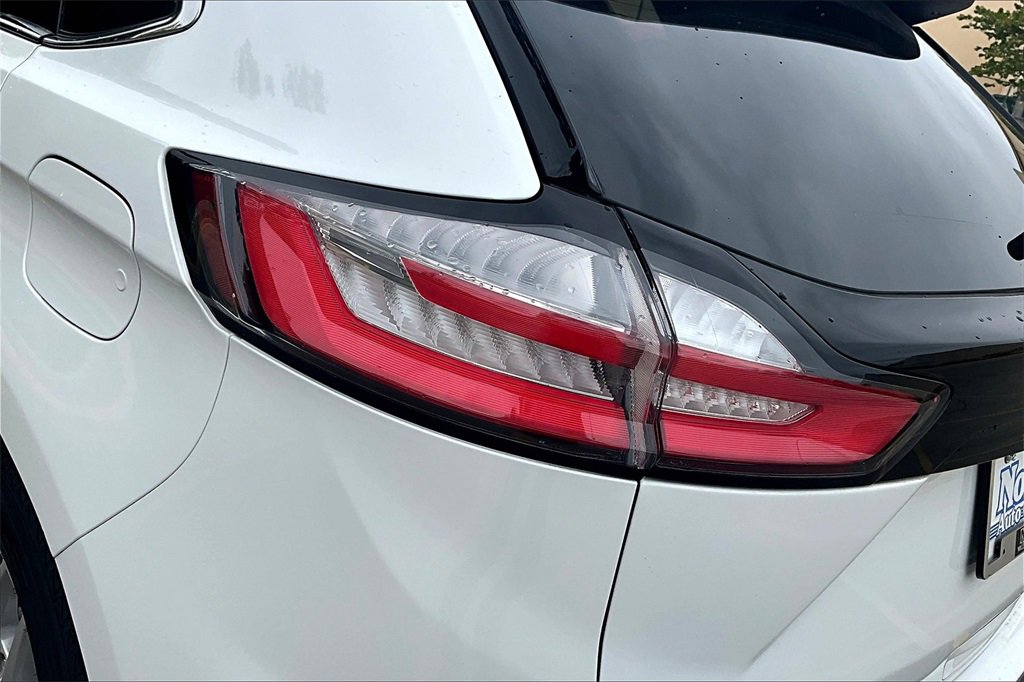 Used 2024 Ford Edge SEL image 30