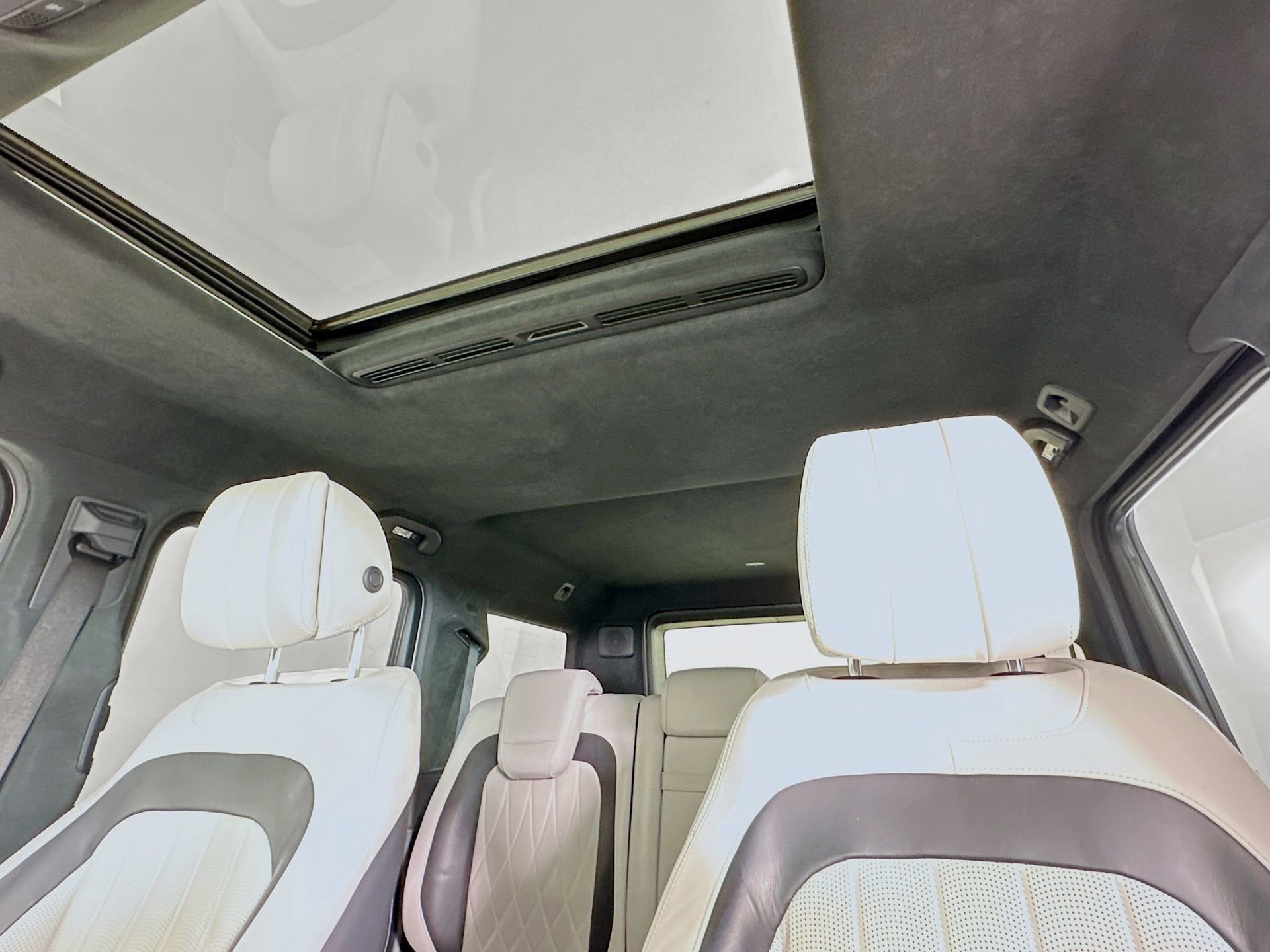 Used 2020 Mercedes-Benz G 550 image 24