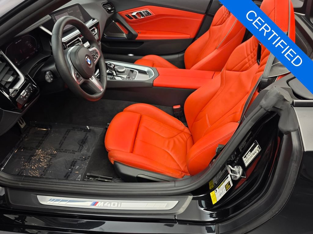 Certified 2023 BMW Z4 M40i w/ Premium Package RWD image 10