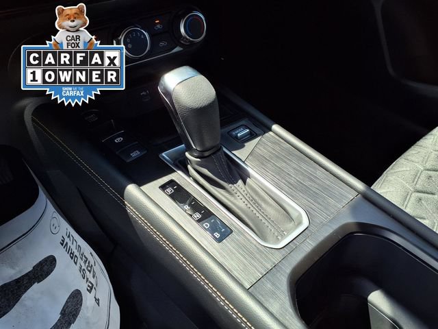 Used 2025 Nissan Kicks SV AWD/4WD image 11