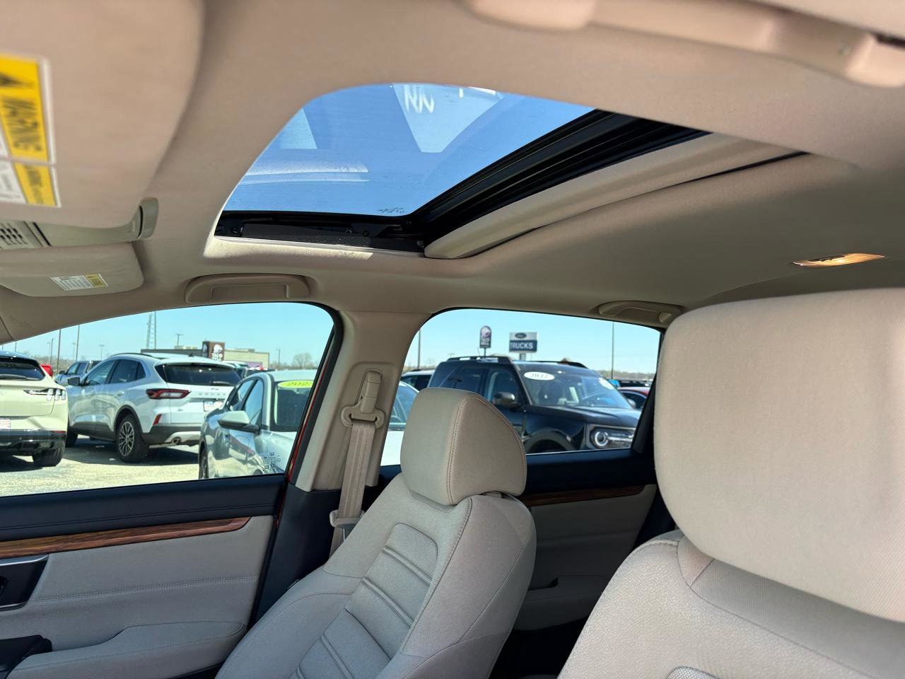 Used 2018 Honda CR-V EX image 16