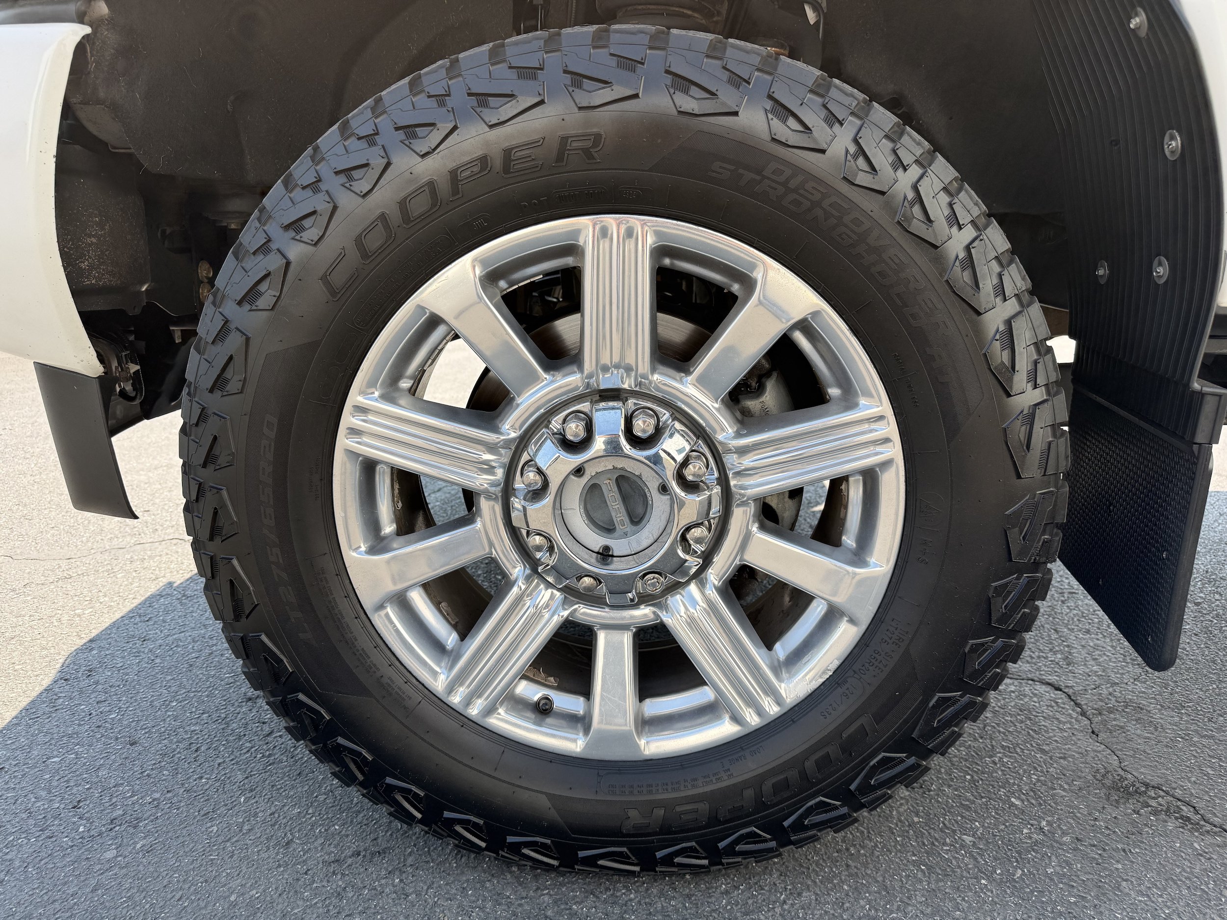 Used 2019 Ford F350 Limited AWD/4WD image 34