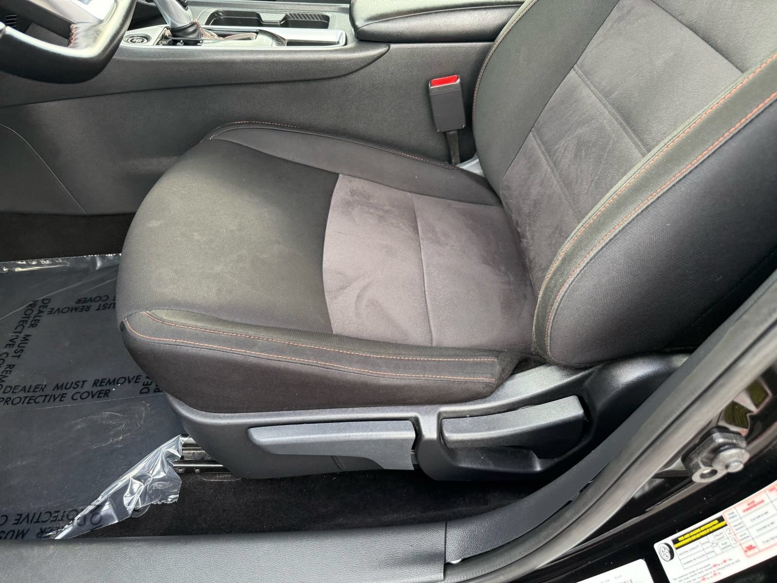 Used 2025 Nissan Sentra SR FWD image 13