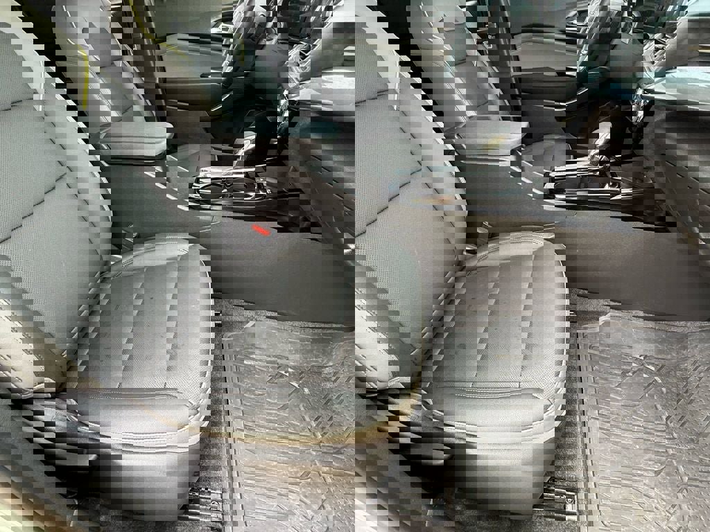 Used 2024 Chevrolet Trax ACTIV w/ Sunroof Package image 10