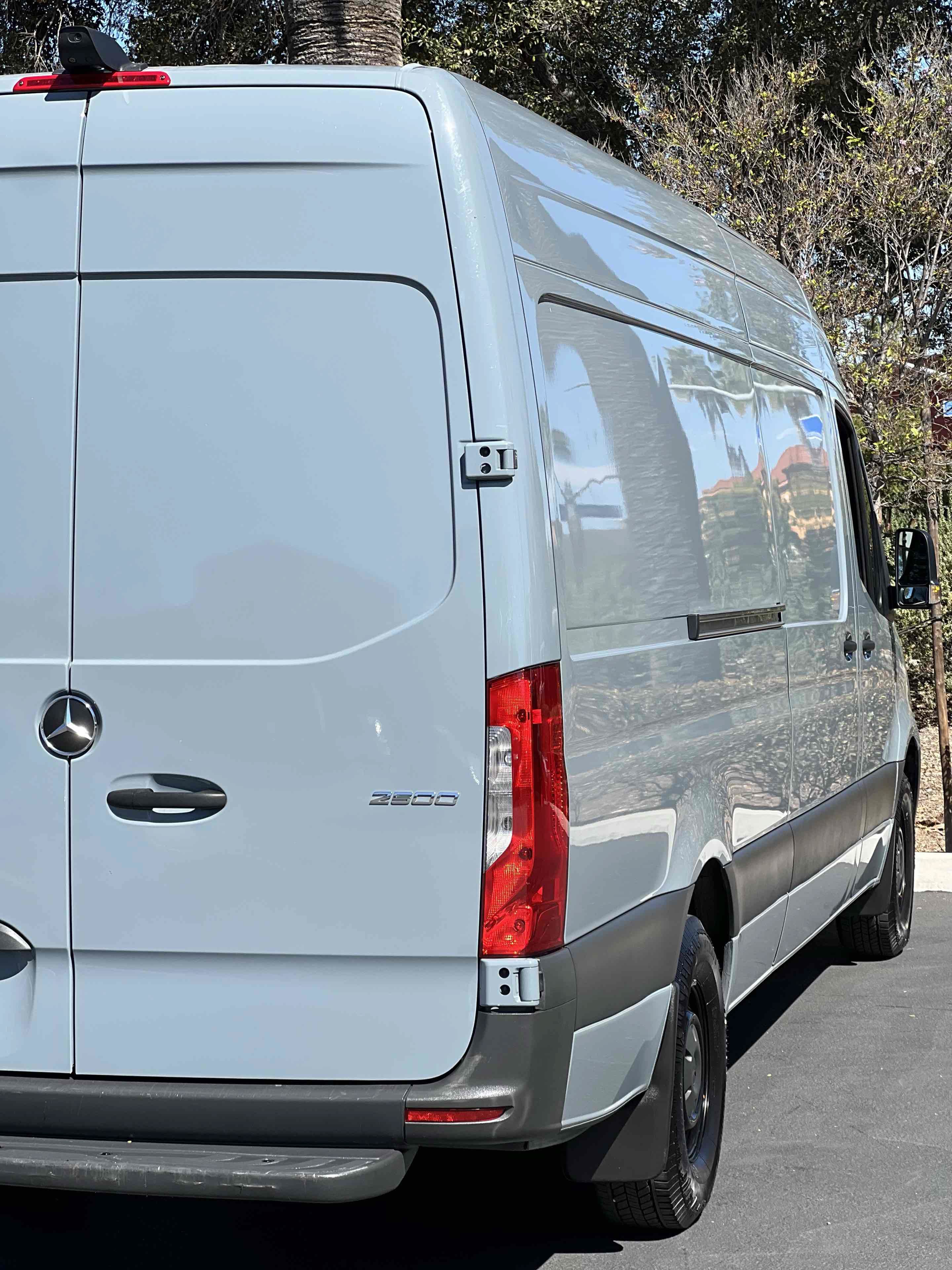 Used 2024 Mercedes-Benz Sprinter 2500 image 53