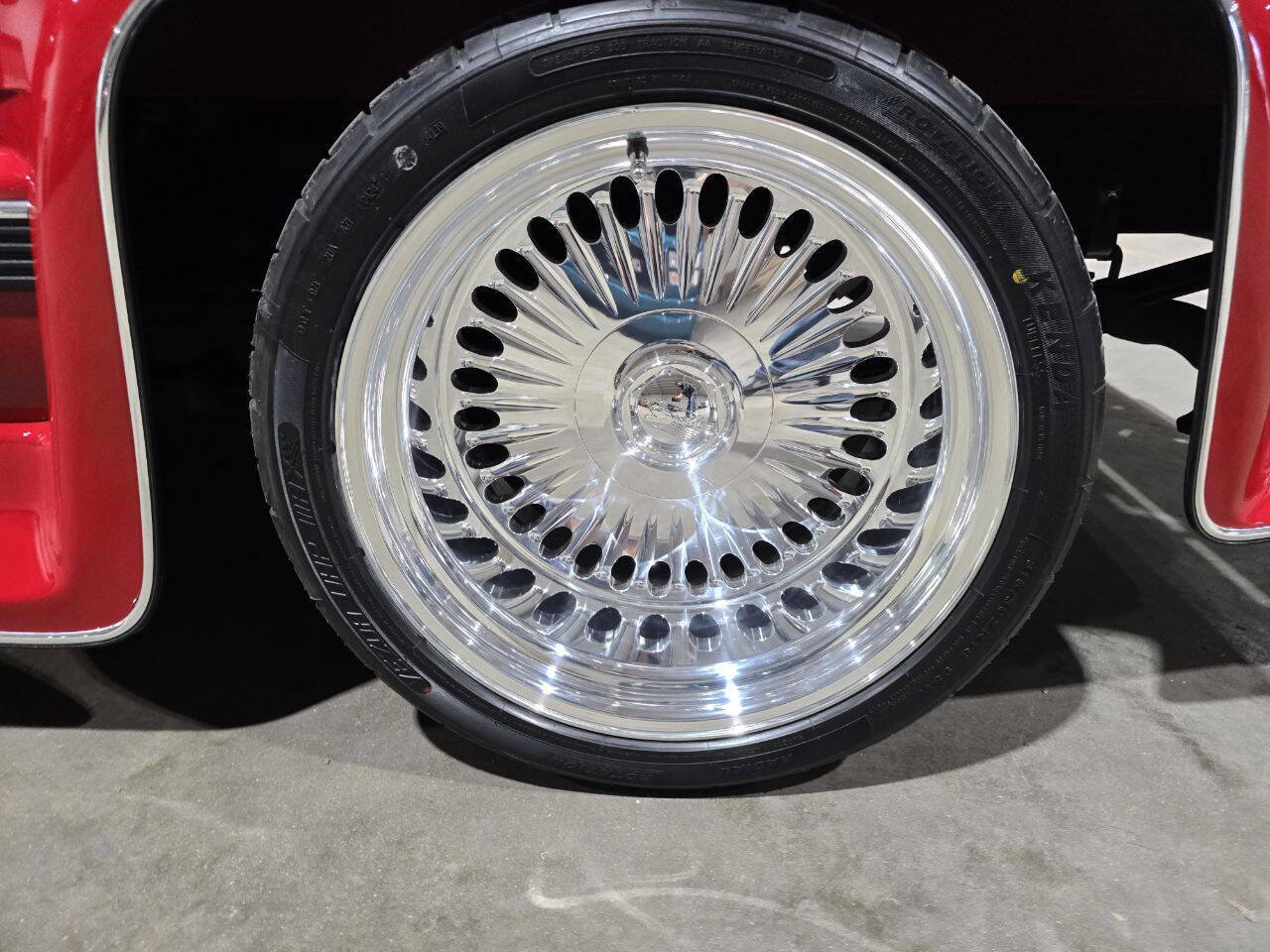 Used 1992 Chevrolet Silverado 1500 2WD Regular Cab image 25