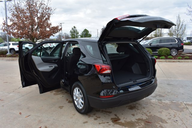 New 2024 Chevrolet Equinox LS FWD image 17