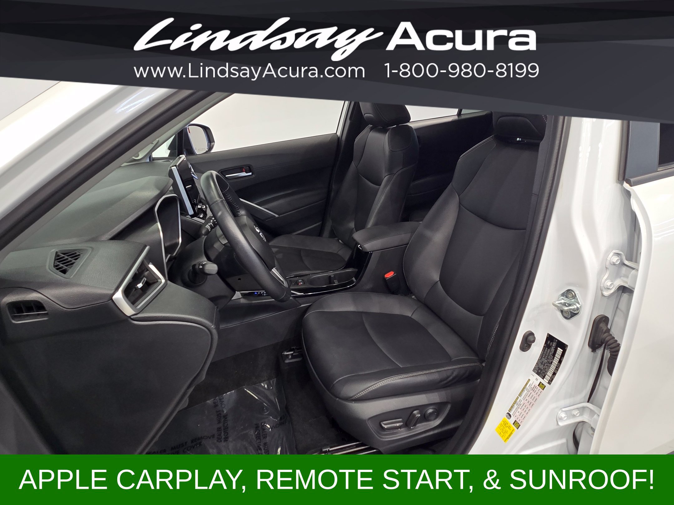 Used 2023 Toyota Corolla Cross XLE w/ Convenience Package AWD/4WD image 13
