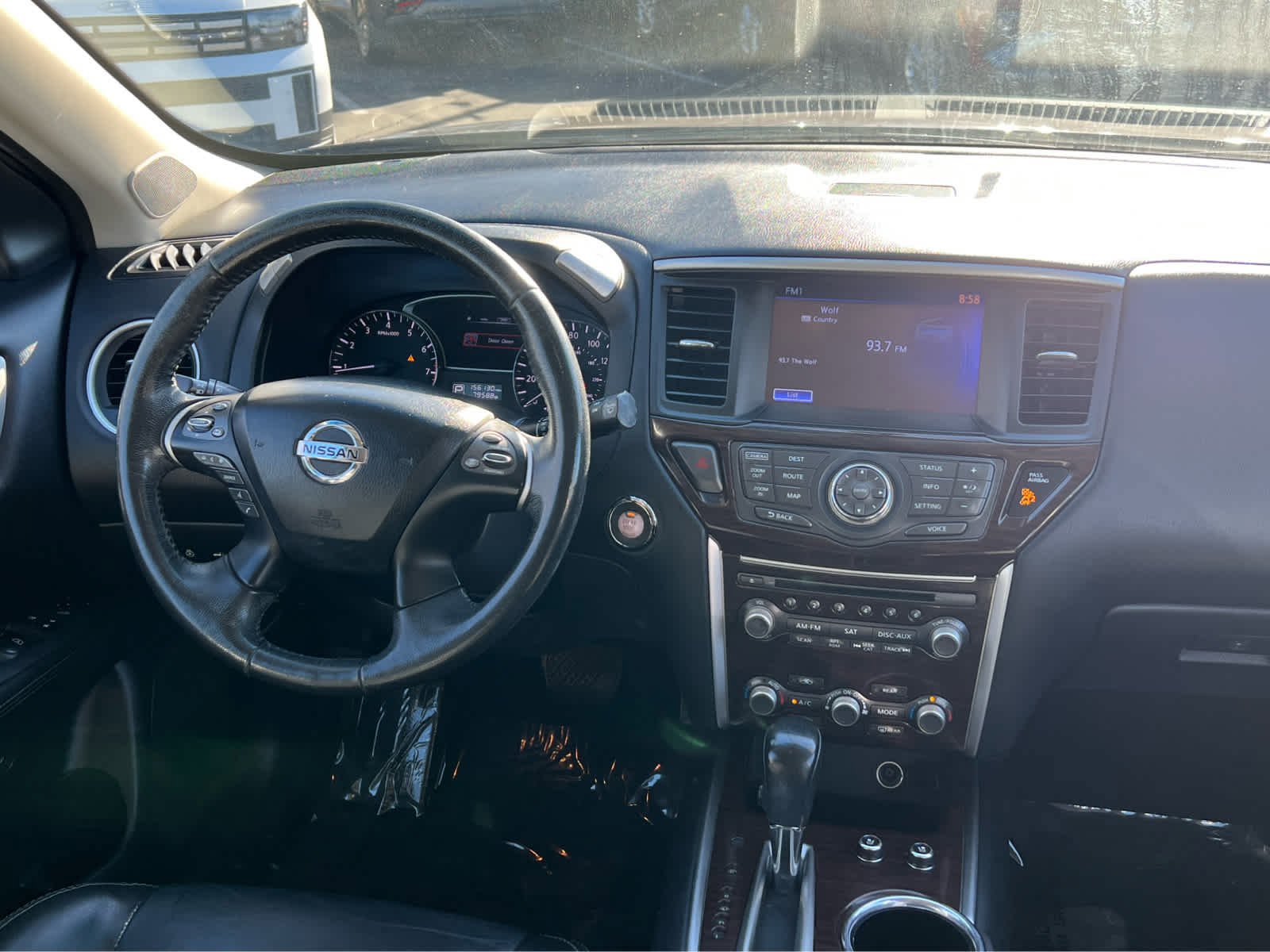 Used 2014 Nissan Pathfinder Platinum image 23