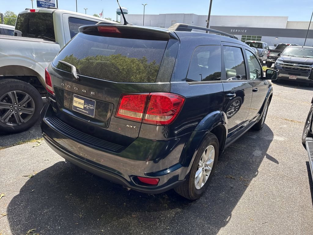 Used 2014 Dodge Journey SXT image 20