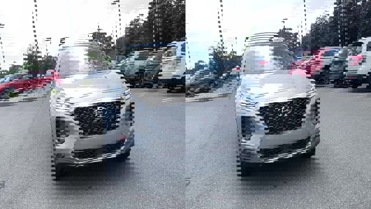 Used 2020 Hyundai Santa Fe SEL w/ Convenience + Premium Package image 3