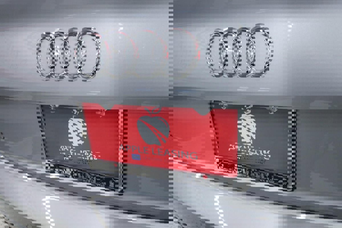 Used 2018 Audi A4 2.0T Premium Plus image 36