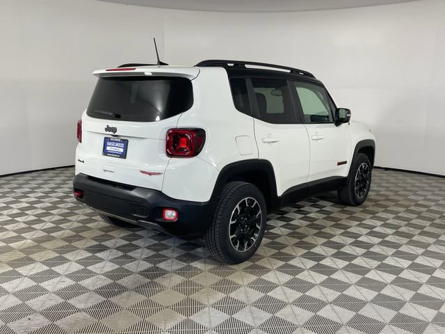 Used 2023 Jeep Renegade Trailhawk w/ Sun/Sound Group AWD/4WD image 27