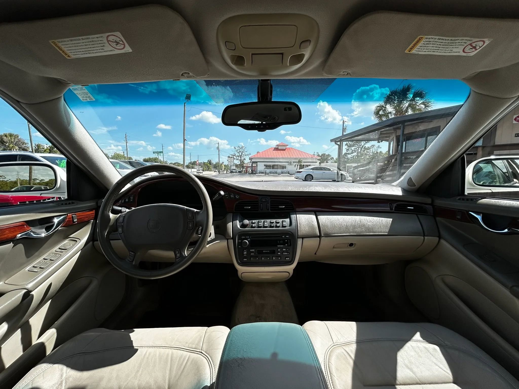 Used 2001 Cadillac De Ville Sedan image 8