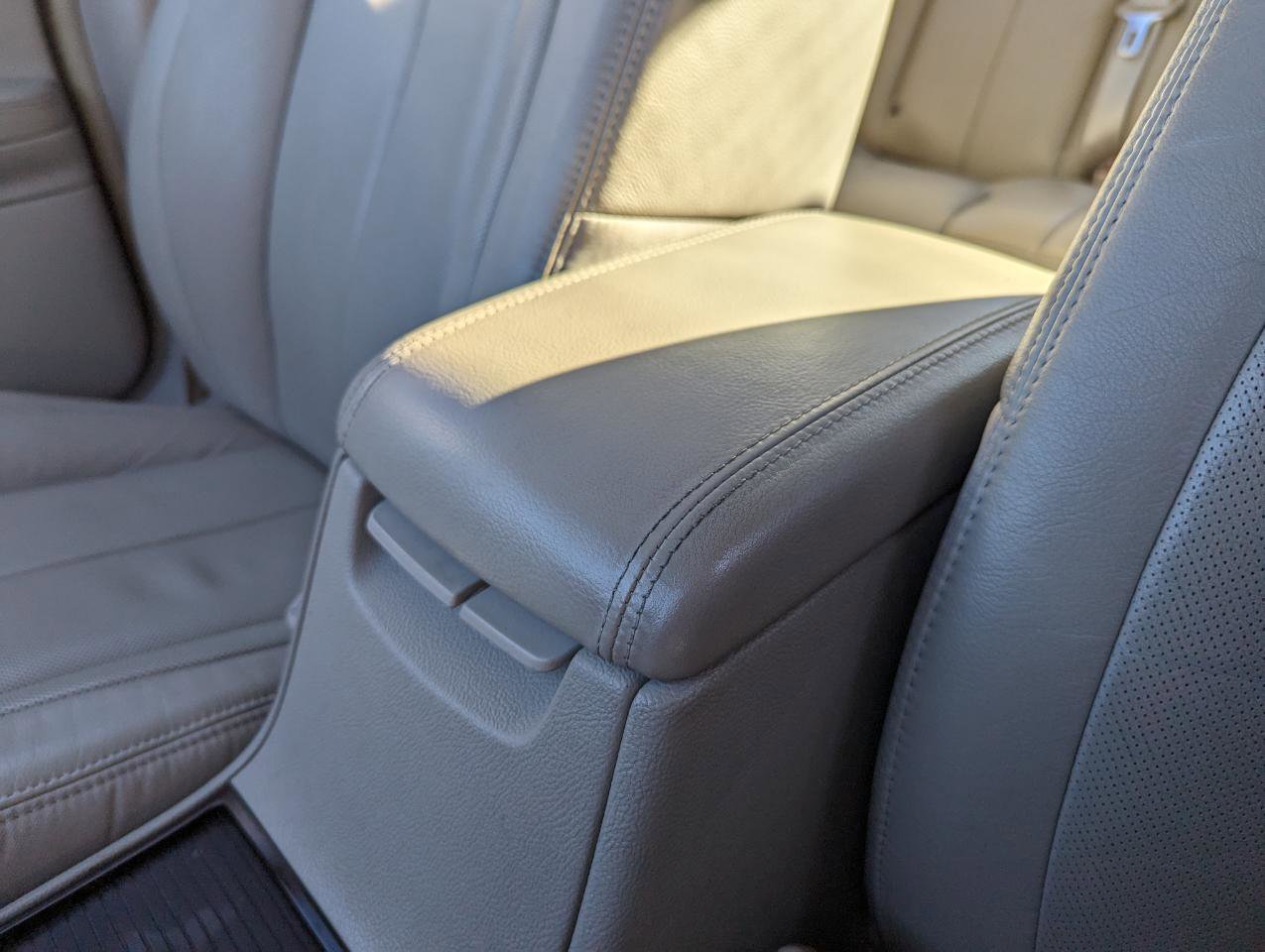 Used 2011 Cadillac DTS Premium w/ Driver Awareness Package FWD image 26