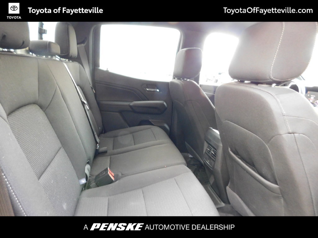Used 2025 GMC Canyon Elevation w/ Technology Package AWD/4WD image 5