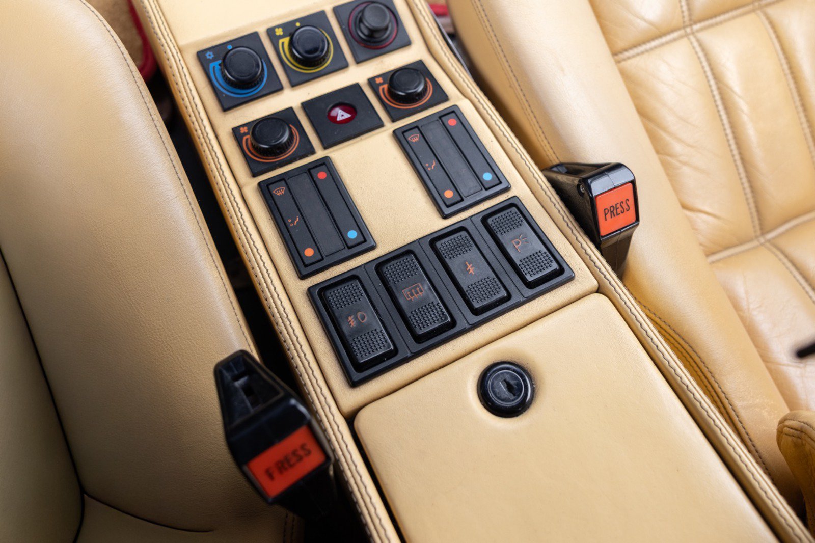 Used 1987 Ferrari 328 GTS RWD image 83